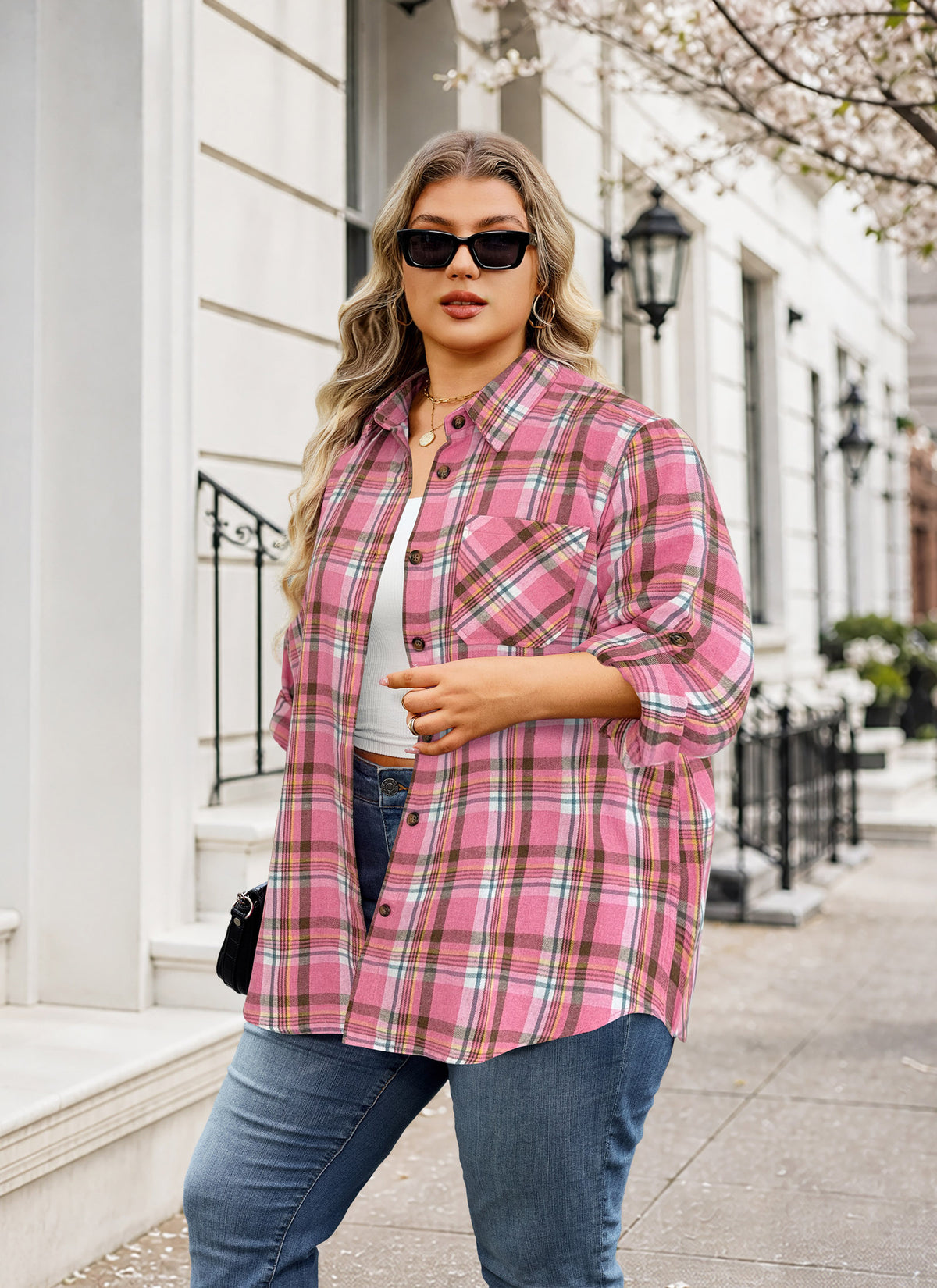 Plus Size Pink Plaid Button-Up Shirt. F21