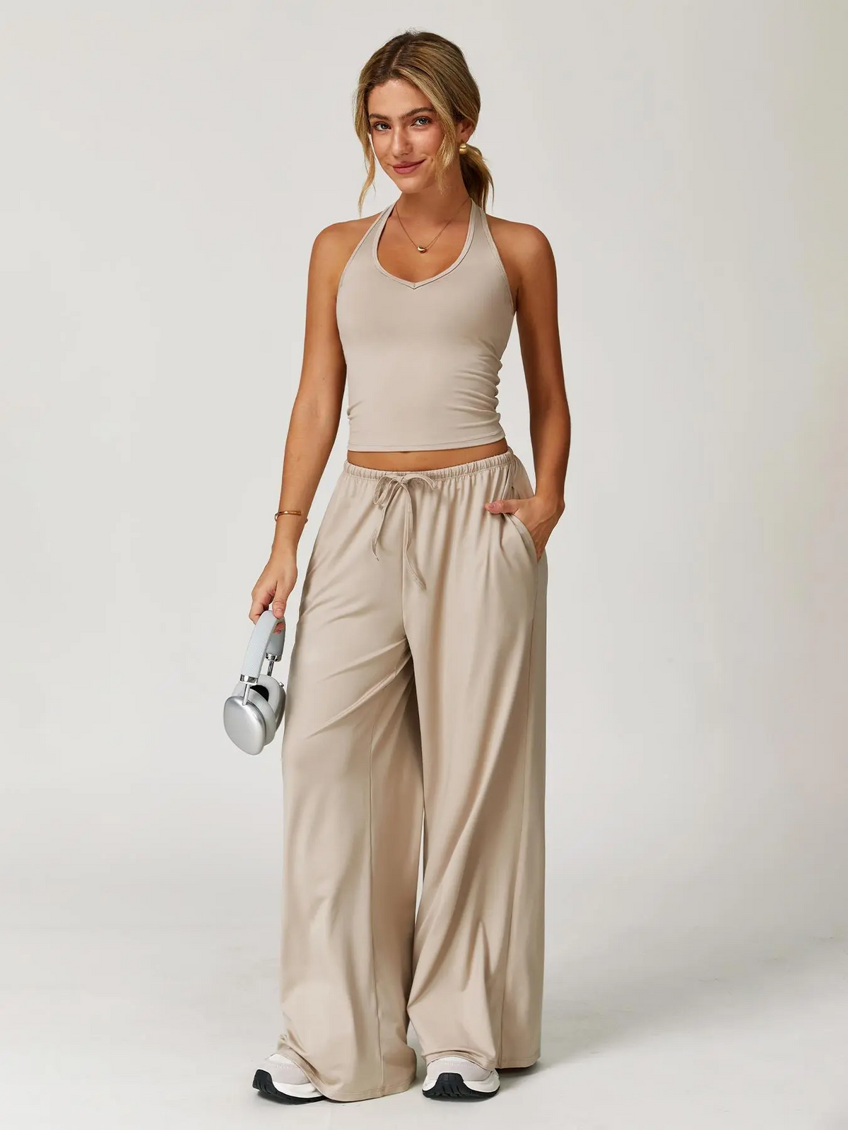 Women's 2-Piece Halter Neck Sports Set | Wide Leg Pants & Sleeveless Top for Workout, Running & Tennis